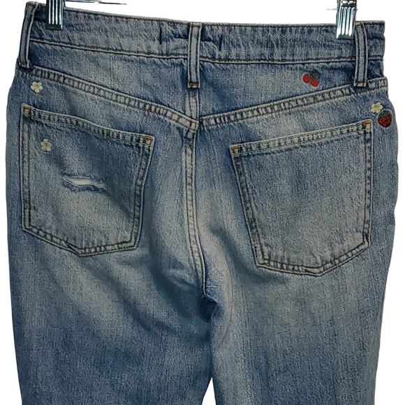 We The Free Twenty-Five 25 Frayed Button Up Embroidery Flower Strawberries Jeans - Picture 6 of 7
